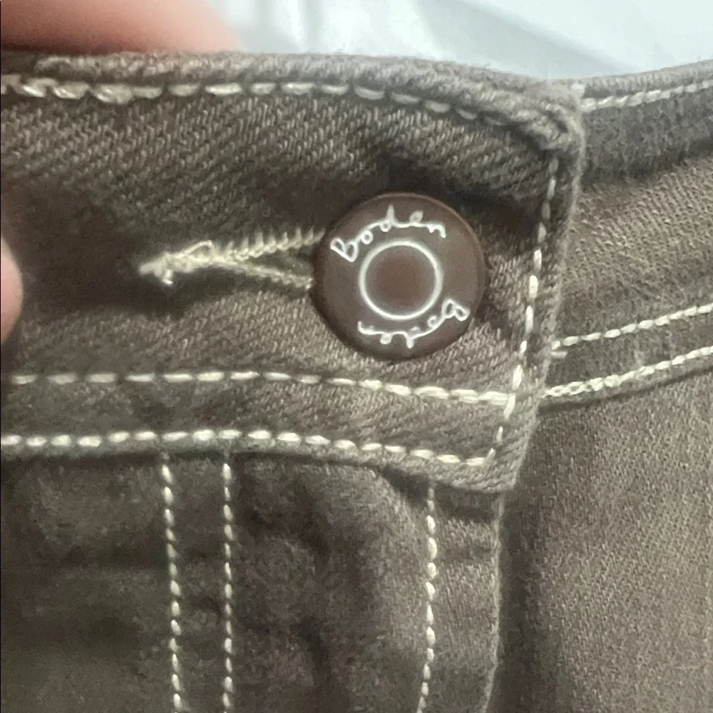 Olive Green Boden Skirt, Size 10 (99% Cotton) - Picture 3 of 11